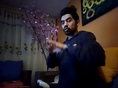 Angel Coronel online show from January 10, 2:57 am