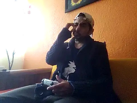 Angel Coronel online show from January 11, 9:46 pm