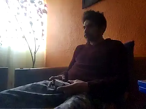 Angel Coronel online show from January 17, 10:34 pm