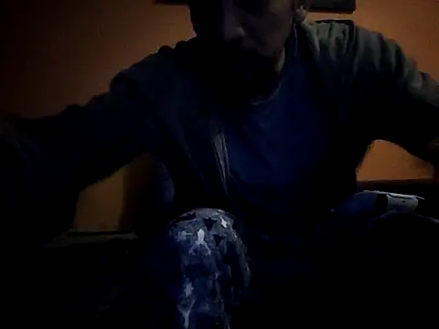 Angel Coronel online show from February 18, 2:38 am