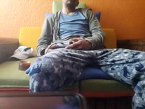Angel Coronel online show from February 18, 6:37 pm