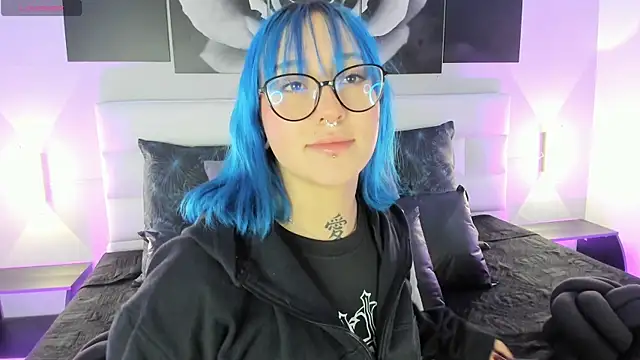 sofi bakerr online show from November 13, 11:31 am