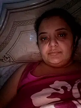 sarahhh1987 online show from January 8, 8:11 pm