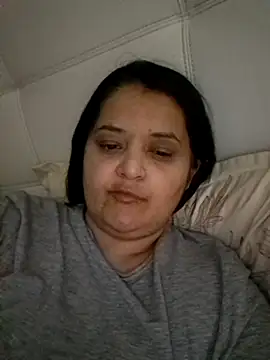 sarahhh1987 online show from March 31, 5:24 pm