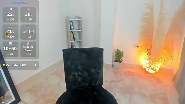 Snapshot of AnntoniaWood chatting on March 19, 7:17 pm AnntoniaWood online show from March 19, 7:17 pm