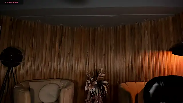 ViolettHansson online show from September 18, 7:27 pm