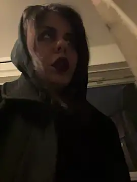 holyeroticss online show from February 12, 4:44 am