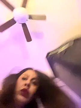 holyeroticss online show from September 12, 11:48 pm