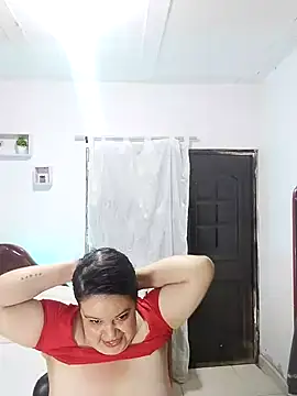 lunanataly online show from March 16, 9:37 pm