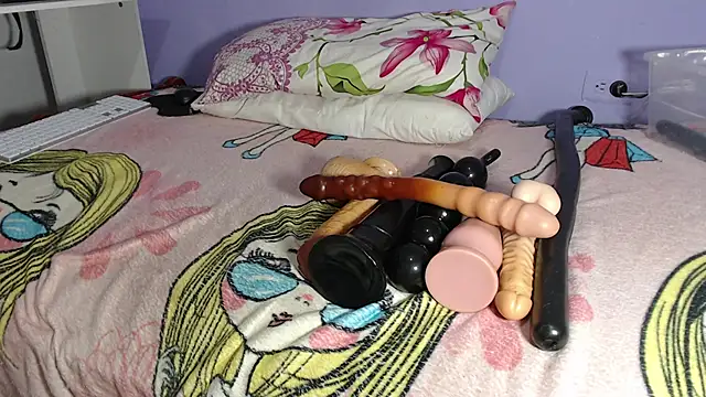 ruby07 online show from April 8, 8:09 pm