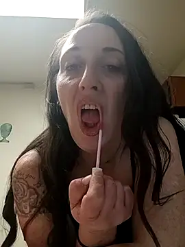 PhatAss Kummmilla online show from December 6, 9:10 am