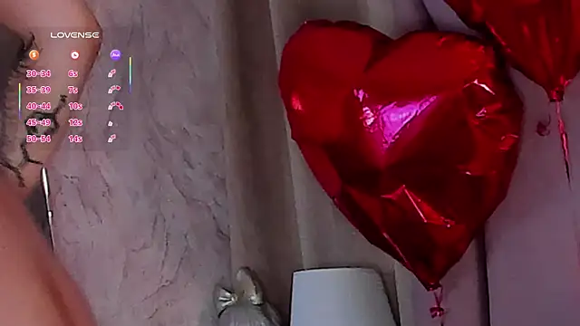 Eva Cramer online show from February 24, 12:30 am