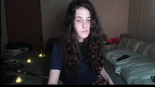 Snapshot of rileyyb_ chatting on May 11, 6:52 am rileyyb online show from May 11, 6:52 am