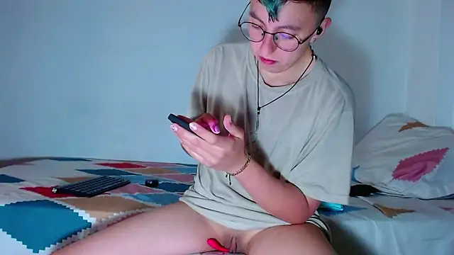 Snapshot of Sexyboy_666 chatting on November 29, 11:24 am Sexyboy 666 online show from November 29, 11:24 am