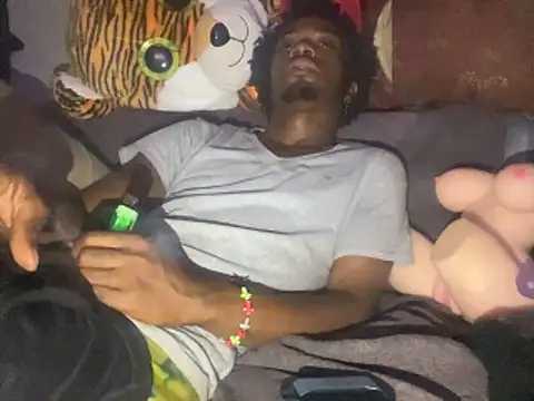 SlimeCrownzOut5 online show from November 16, 12:27 am