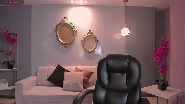 AnaisNin online show from January 30, 12:27 pm