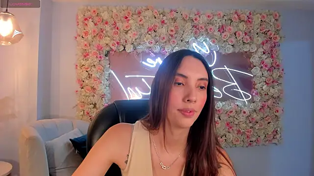 AnaisNin online show from October 15, 8:53 pm