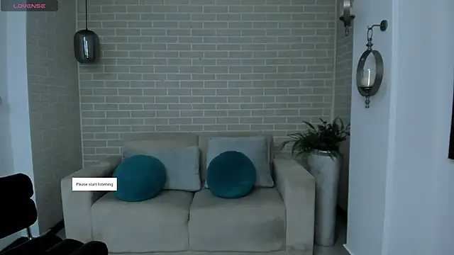 Snapshot of AnaisNin chatting on May 28, 12:35 pm AnaisNin online show from May 28, 12:35 pm