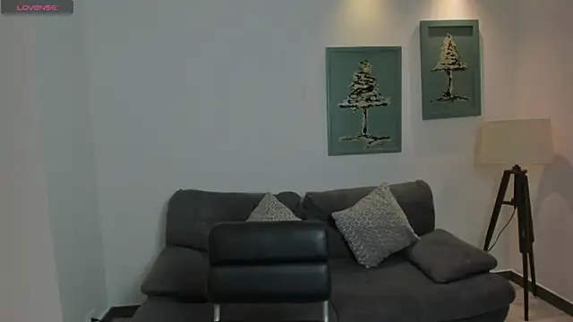 Snapshot of AnaisNin chatting on June 23, 11:52 am AnaisNin online show from June 23, 11:52 am