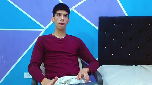 Snapshot of jhony-sex chatting on January 15, 3:33 am jhony-sex online show from January 15, 3:33 am