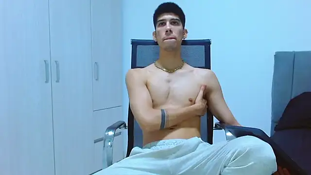 Snapshot of jhony-sex chatting on September 11, 6:57 am jhony-sex online show from September 11, 6:57 am