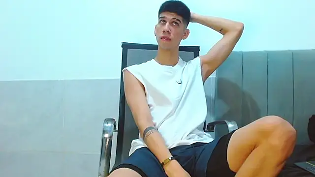 jhony-sex online show from April 23, 8:57 am