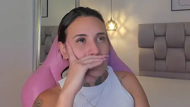 Susan-Sweet-7 online show from September 30, 8:25 pm