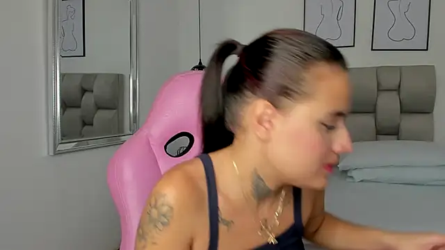 Susan-Sweet-7 online show from October 21, 7:58 pm