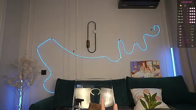 anna54784 online show from March 30, 3:51 am