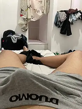 Snapshot of thfrances chatting on December 12, 9:48 pm thfrances online show from December 12, 9:48 pm