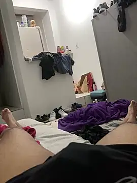 Snapshot of thfrances chatting on December 28, 10:34 pm thfrances online show from December 28, 10:34 pm