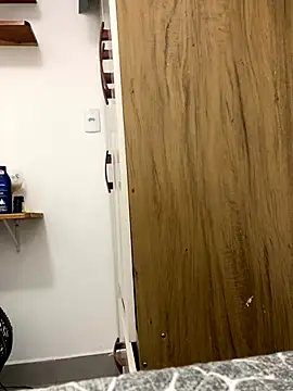 Snapshot of thfrances chatting on October 27, 11:41 pm thfrances online show from October 27, 11:41 pm