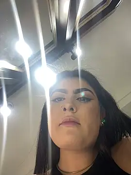 IrisBaker online show from January 17, 11:40 pm