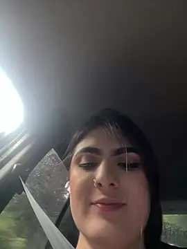 IrisBaker online show from February 24, 8:47 pm