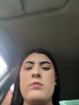 IrisBaker online show from March 1, 10:42 pm