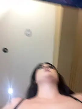 IrisBaker online show from March 21, 10:06 pm