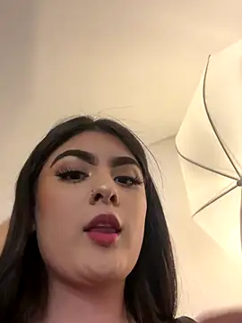 IrisBaker online show from September 10, 9:15 pm