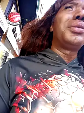 blackhotpartyts online show from October 7, 9:06 am