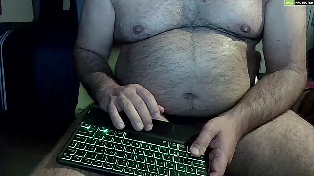Snapshot of MultiOrgasmicLover chatting on April 29, 9:10 pm MultiOrgasmicLover online show from April 29, 9:10 pm
