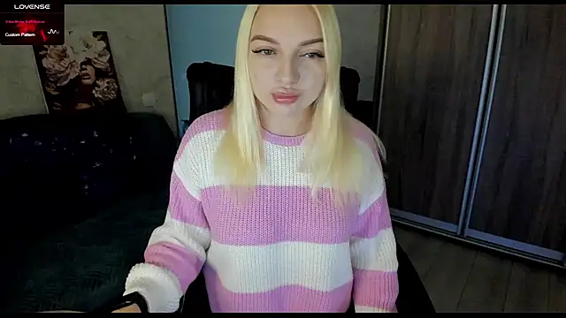 Stella  Cox online show from November 14, 6:23 am