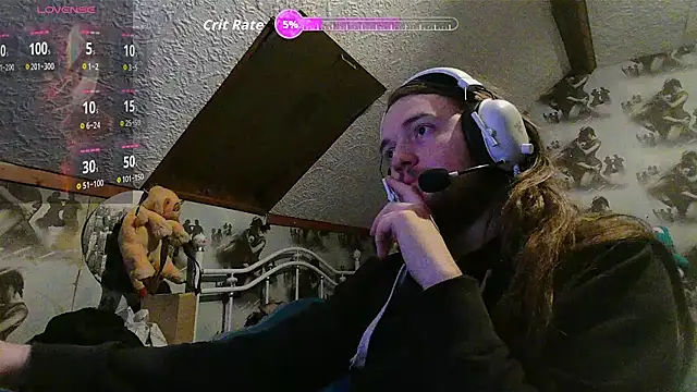 Snapshot of nicolasdumand21 chatting on January 9, 8:10 pm nicolasdumand21 online show from January 9, 8:10 pm