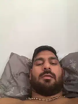 Snapshot of hard_dick011 chatting on December 15, 7:42 pm hard dick011 online show from December 15, 7:42 pm