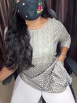 Tanvi-patil online show from December 19, 6:20 am