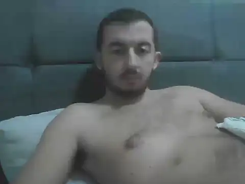 laynufff online show from December 1, 4:12 pm