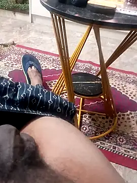 SexyMama boy online show from April 6, 7:15 pm