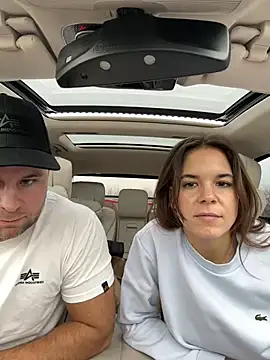 JuicyFruits93 online show from December 26, 10:37 am