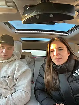 JuicyFruits93 online show from December 27, 2:54 pm