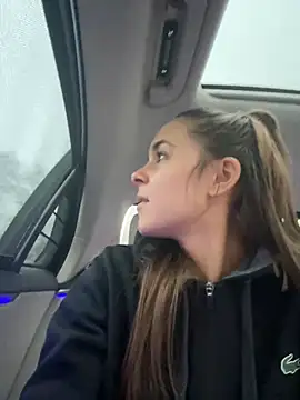 JuicyFruits93 online show from December 29, 2:52 pm