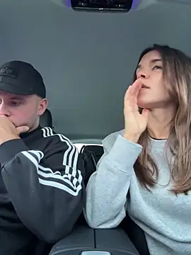 JuicyFruits93 online show from December 19, 3:08 pm