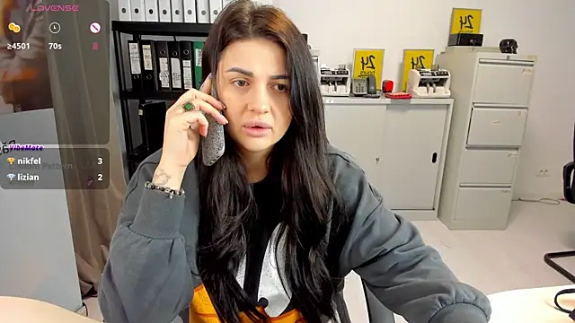 Snapshot of TiffanySweet chatting on December 26, 3:42 pm TiffanySweet online show from December 26, 3:42 pm